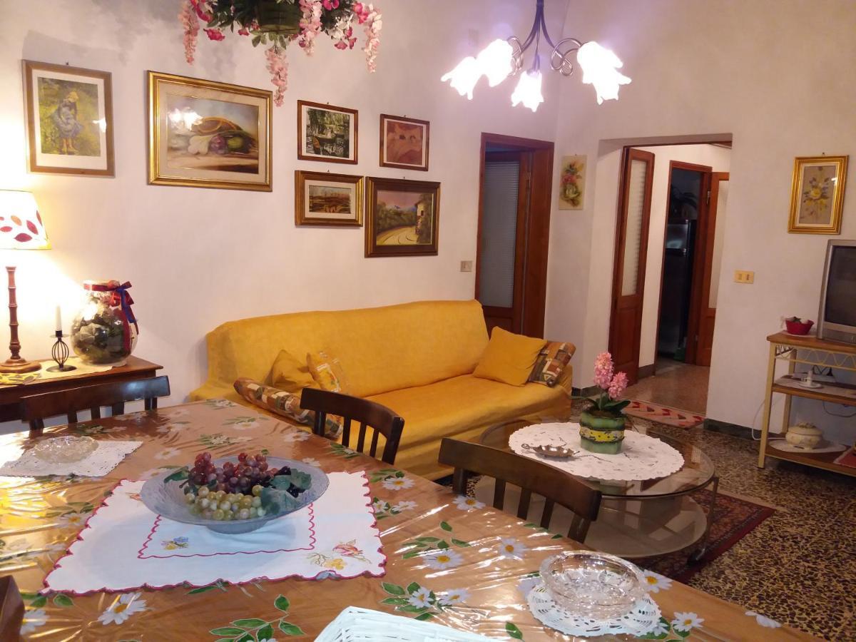 Casa Tarrini Apartment Chianni Luaran gambar
